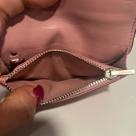Coach Pink Leather Envelope Card Case | Elegant & Compact - Picture 9 of 13